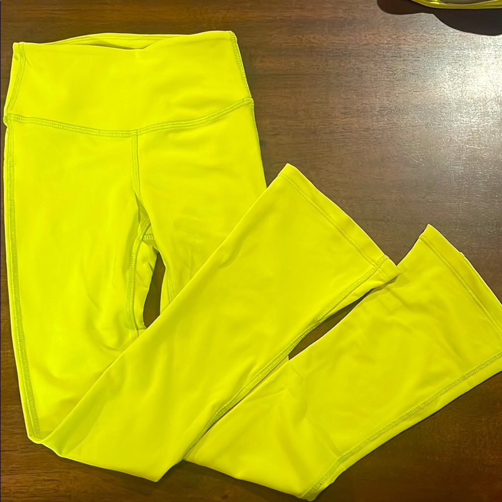 Tiger Friday Margarita Retro Flare Leggings